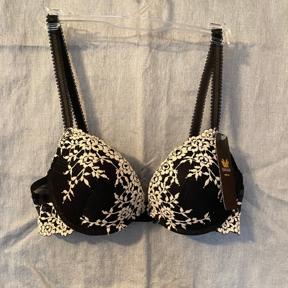 Wacoal Black/Ivory Push-Up Bra - Size 34B